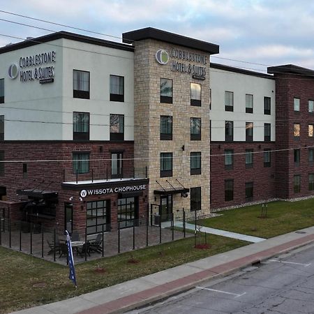 Cobblestone Hotel & Suites - 오텀와 외부 사진