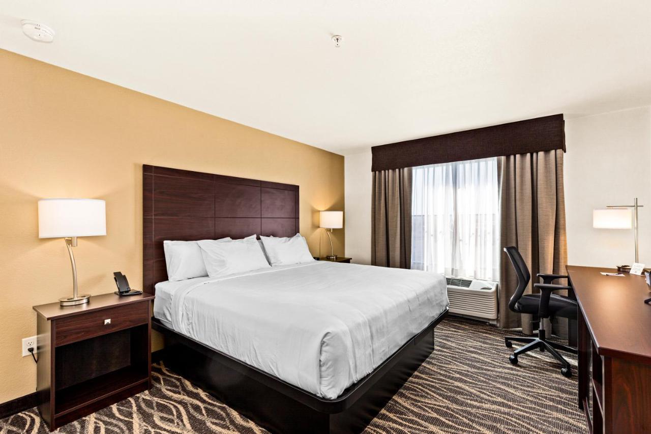 Cobblestone Hotel & Suites - 오텀와 외부 사진