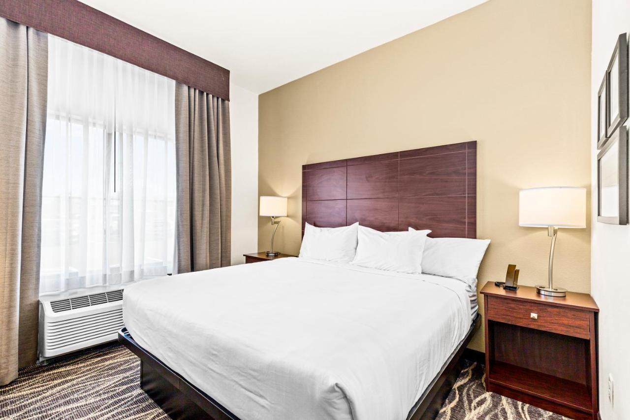 Cobblestone Hotel & Suites - 오텀와 외부 사진