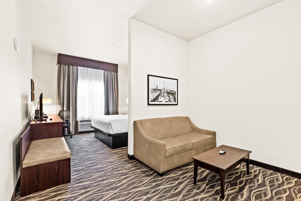 Cobblestone Hotel & Suites - 오텀와 외부 사진
